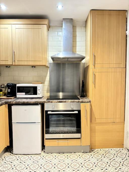 Centrally-Located Gem In Marble Arch, 런던 외부 사진